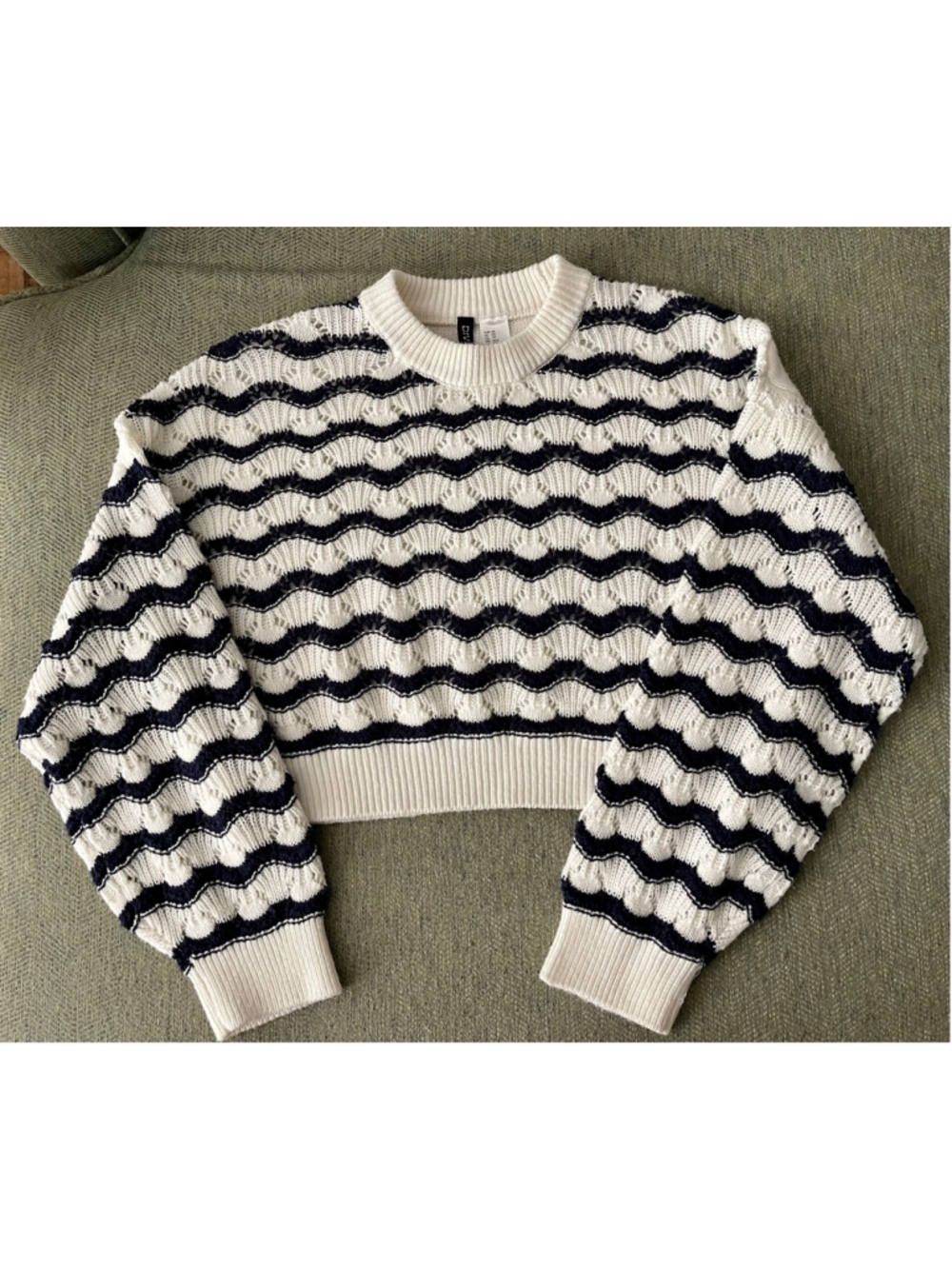 Divided Navy & White Cropped Sweater, Size XS